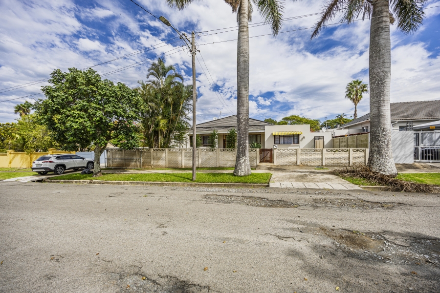 3 Bedroom Property for Sale in Cambridge Eastern Cape